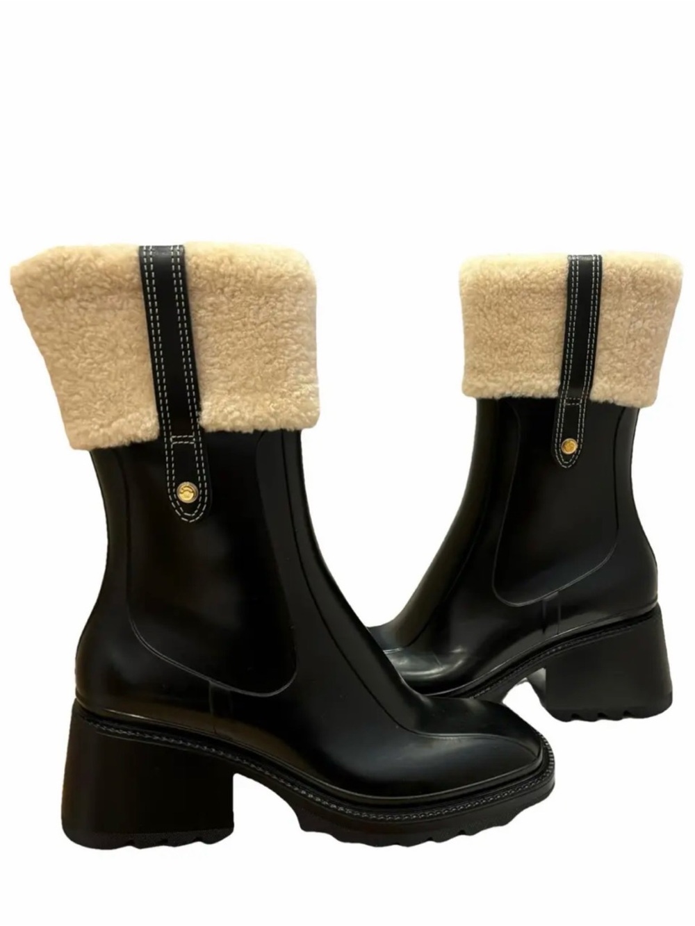 Chloe Black Heeled Chelsea Boots with Cream Shearling Cuff